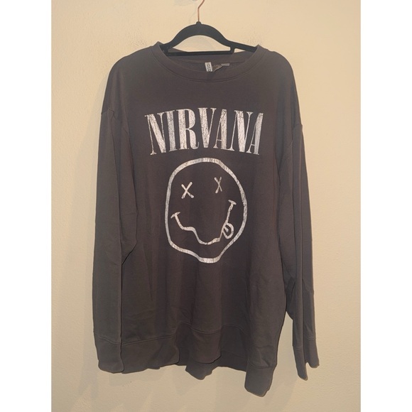 Nirvana Oversized‎ Women’s Band Crewneck Size Medium - Picture 1 of 4